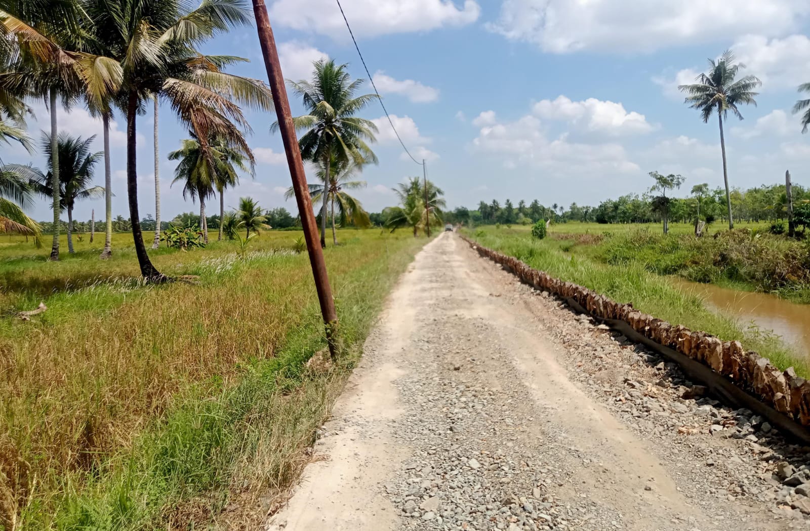 TMMD Ke-129 Tuntaskan Sasaran Utama Peningkatan Badan Jalan di Desa Bandar Raya