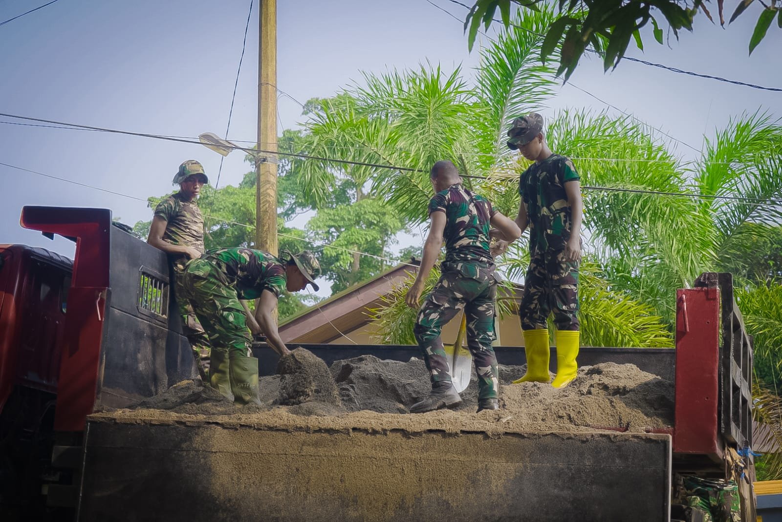 Satgas TMMD ke-130 Gandeng Warga untuk Awali Pembangunan Rumah Layak Huni