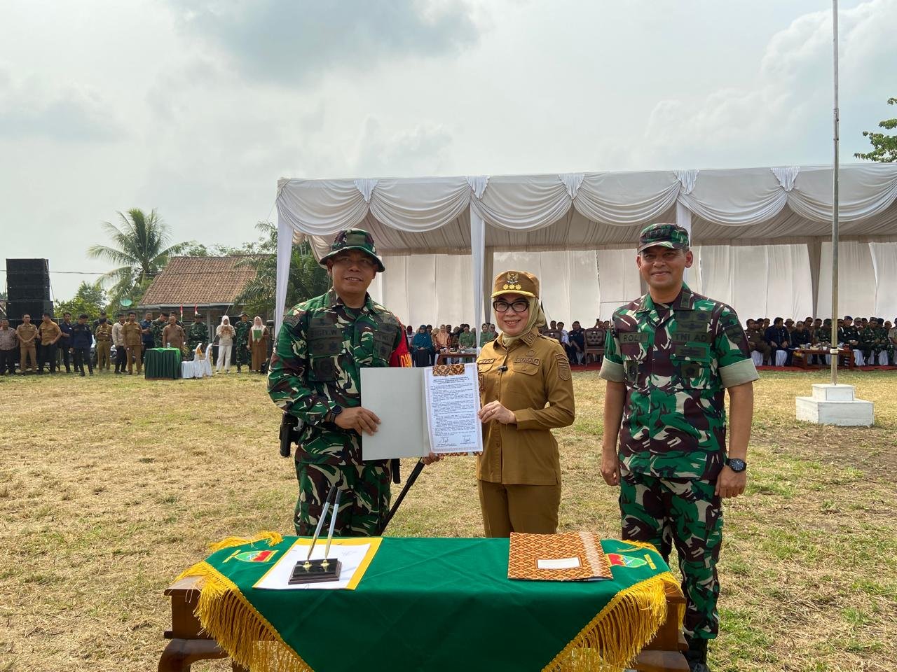 Ayu Asalasiyah Resmikan TMMD ke-130, Dorong Pembangunan Masyarakat Desa Way Kanan