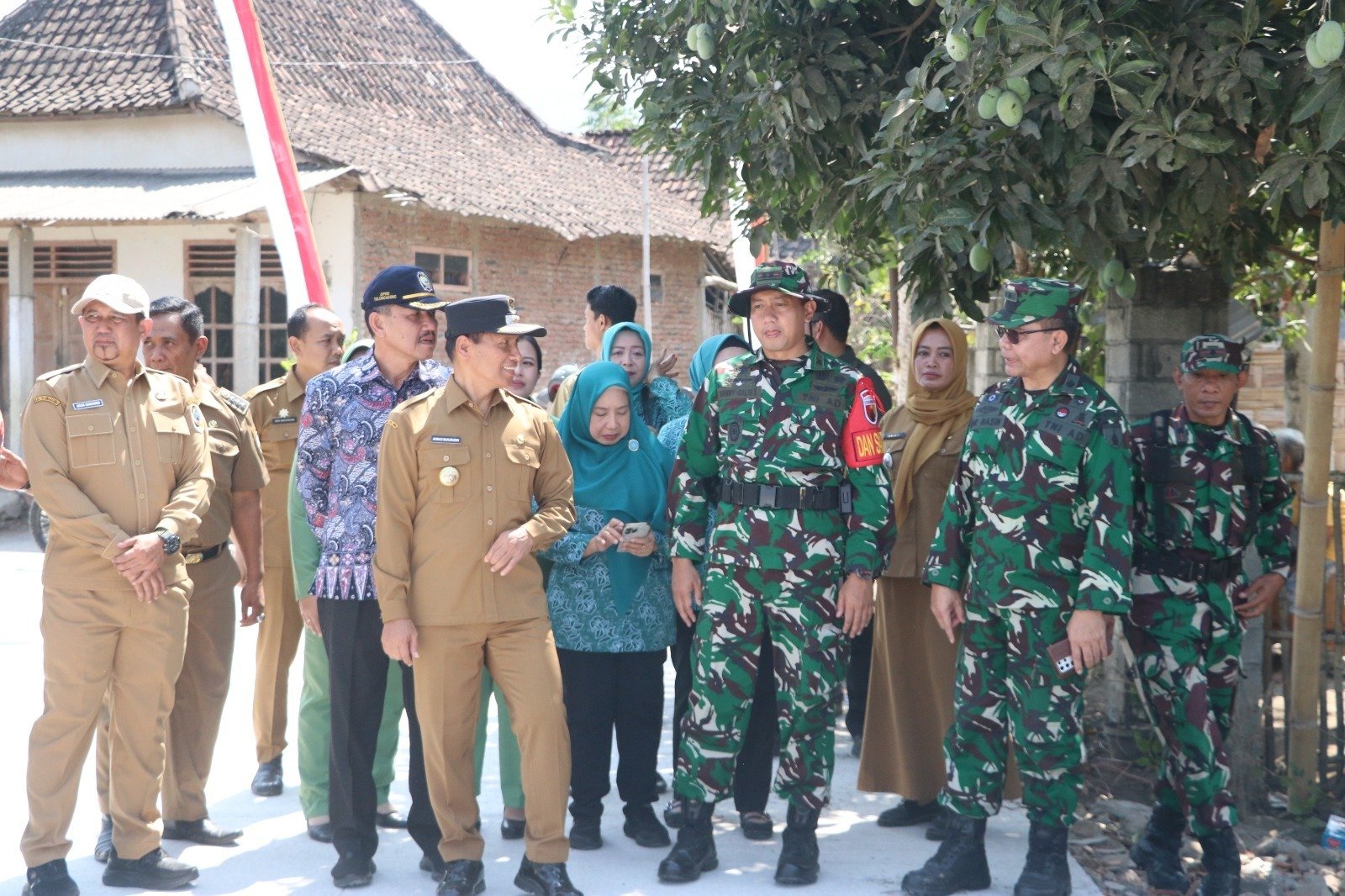 TMMD ke-130: Kombinasi Pembangunan Fisik dan Layanan Sosial untuk Desa Pojok