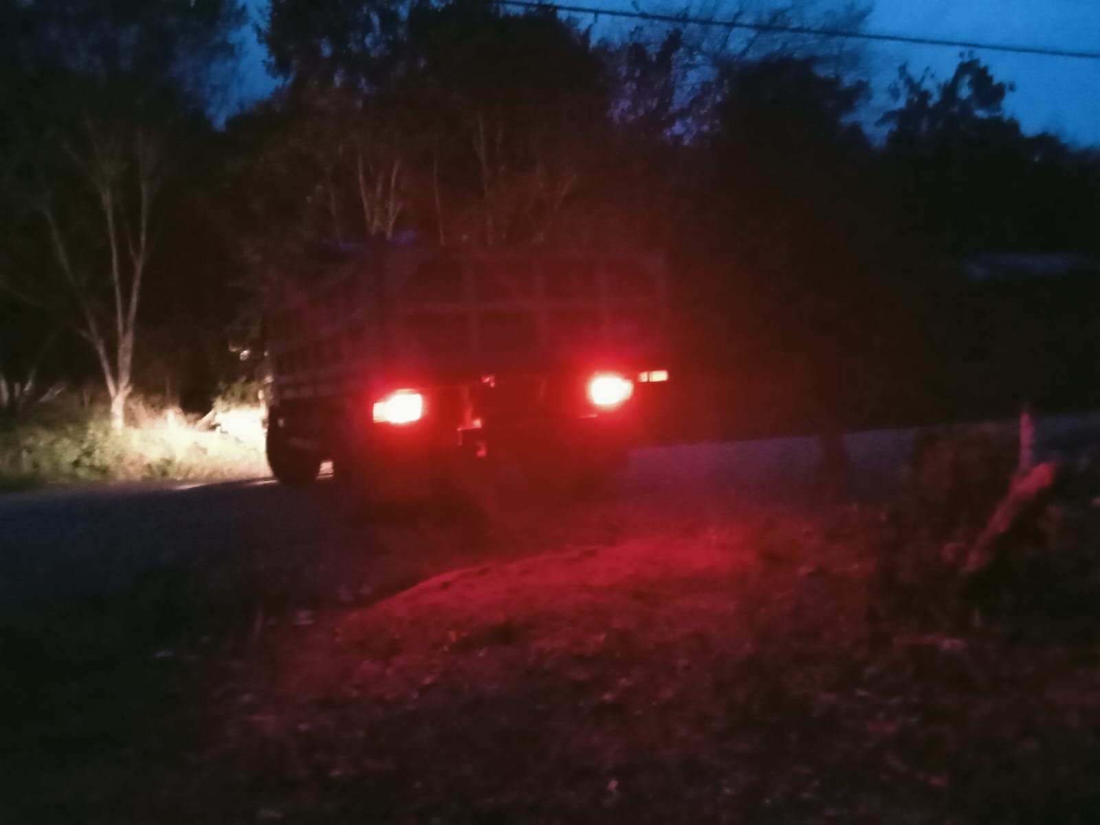 Pengiriman Material Malam Hari, Satgas TMMD Wujudkan Pembangunan Yamboi