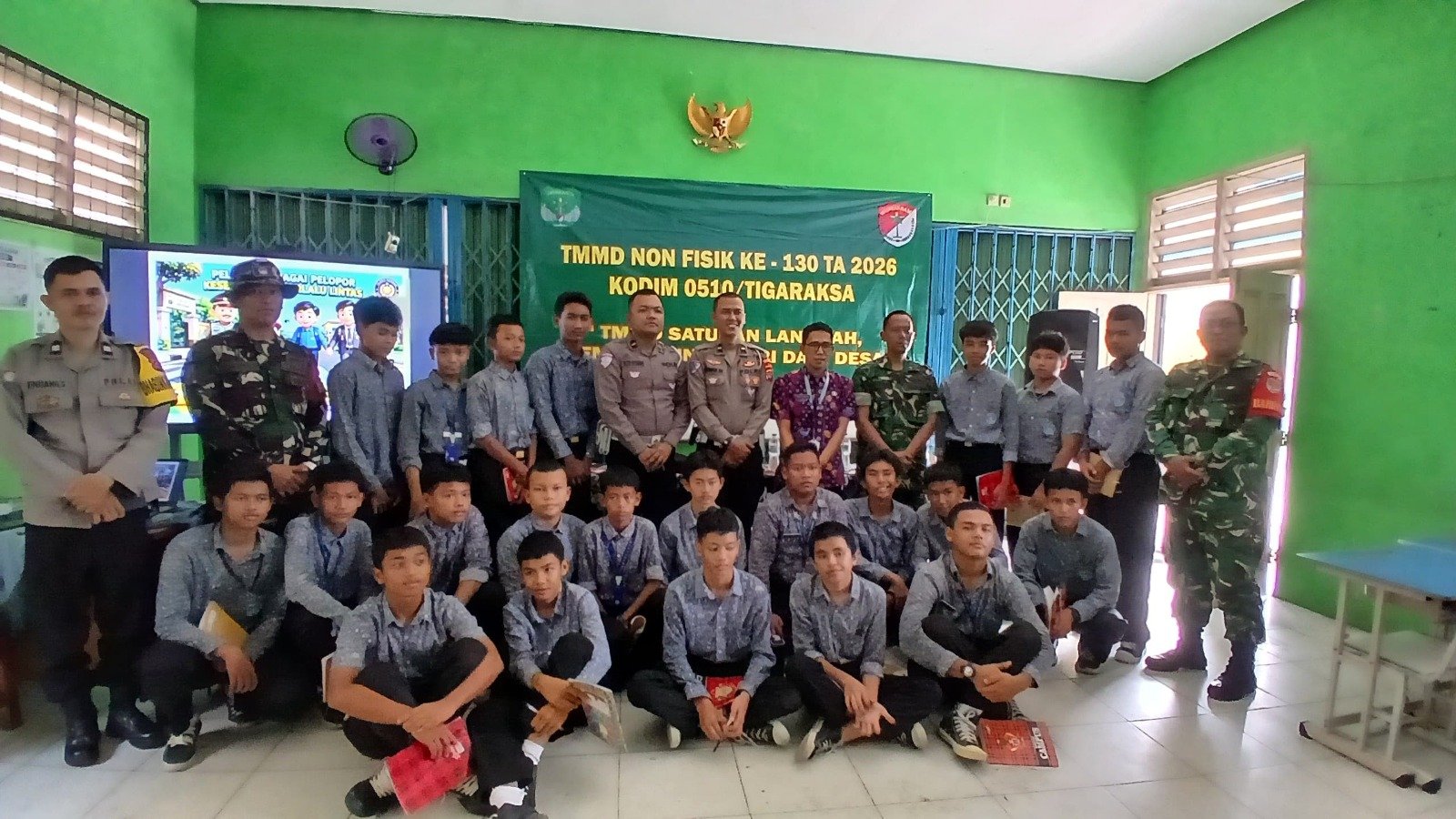 Tingkatkan Kesadaran Pelajar, TMMD ke-130 Gelar Edukasi Lalu Lintas di Tigaraksa