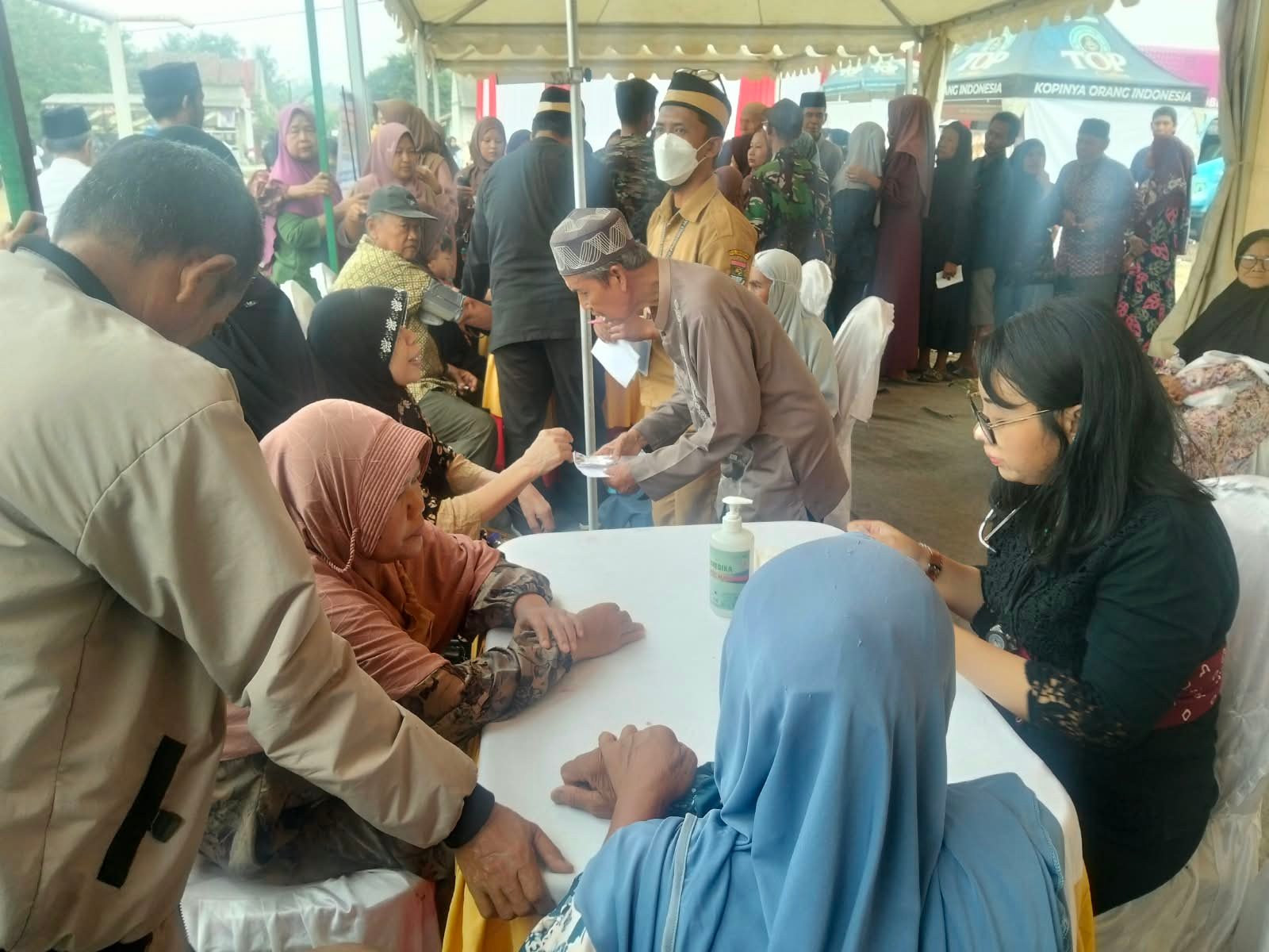 Kesehatan Warga Terlayani: TMMD ke-130 Gelar Pengobatan Gratis di Tigaraksa